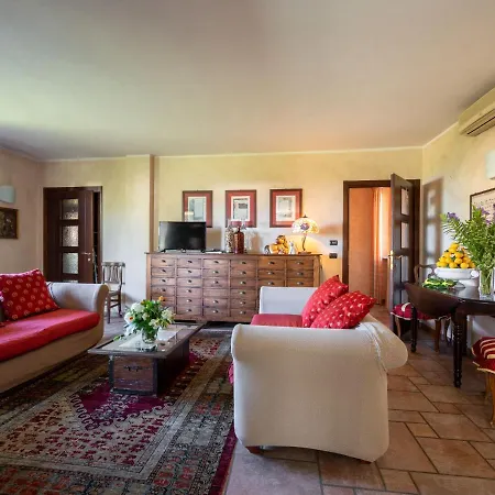 I Briganti By Interhome Semesterbostad Narzole